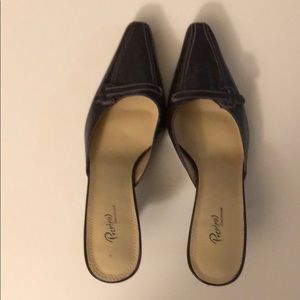 Preview International Heels